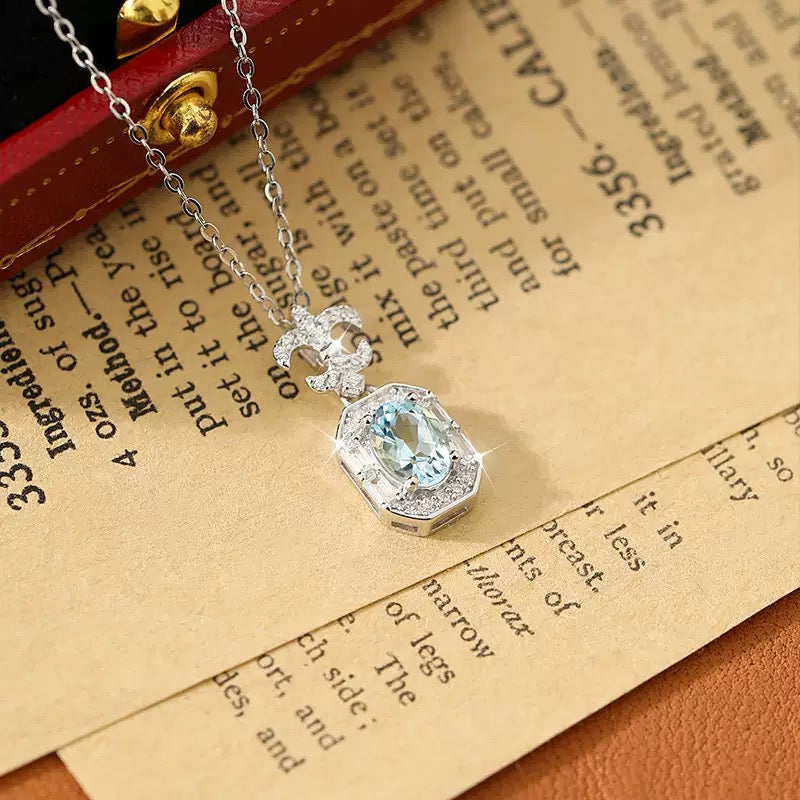 S925 Sterling Silver Elegant Light Luxury Topaz Necklace