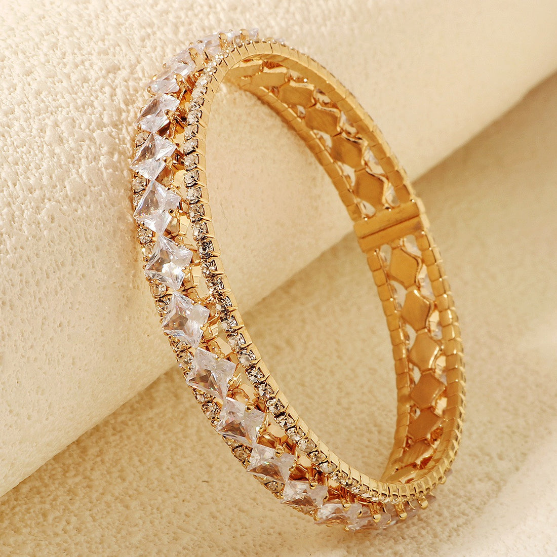 18K Real Gold Bracelet for Women with Zircon – Elegant Wrist Jewelry