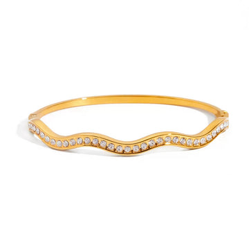 18K Gold-Plated | Pearl & Zircon | No Fading